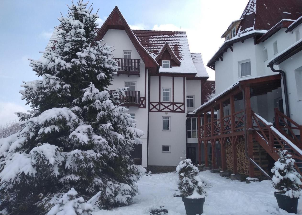 Penzion Chata Valaska Vysoké Tatry Esterno foto