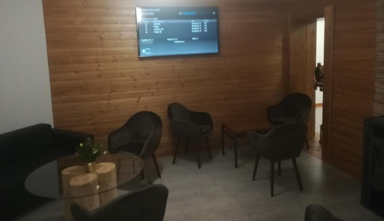 Penzion Chata Valaska Vysoké Tatry Esterno foto